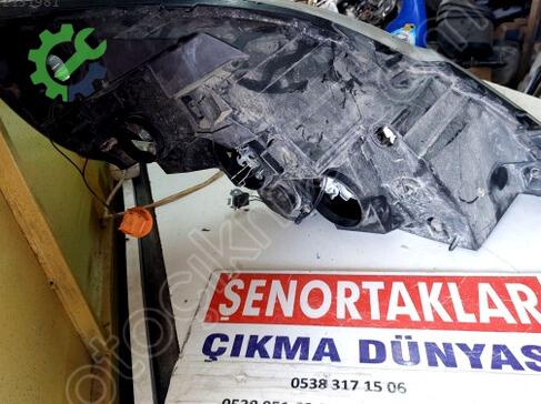 Renault Master Sol Ön Far çıkma parça
