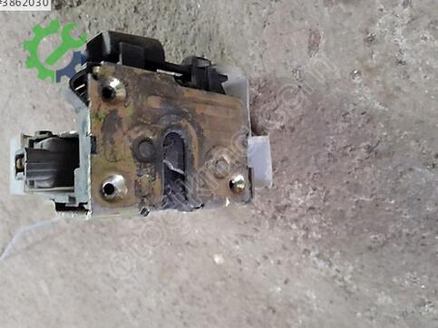 Renault Megane Sol Ön Kapı Kilidi çıkma parça