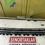 RENAULT MEGANE 2 ORİJİNAL ALT IZGARA
