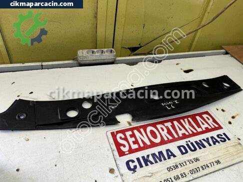 Renault Megane Ön Panel çıkma parça