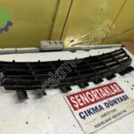 RENAULT MEGANE 2 ORİJİNAL TAMPON ORTA IZGARA