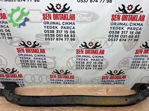 Renault Megane Arka Tampon Demiri 8200526963 çıkma parça