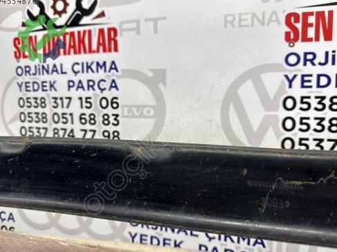 Renault Megane Arka Tampon Demiri 8200526963 çıkma parça