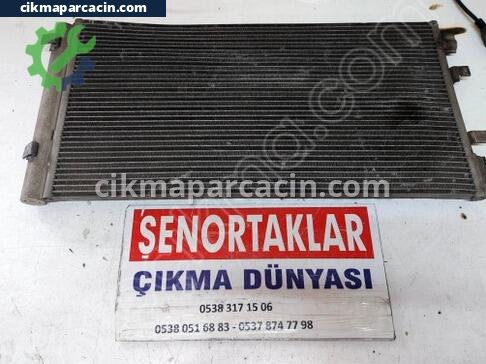 Renault Megane Klima Radyatörü çıkma parça