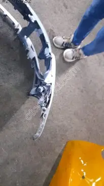 Renault Megane Ön Tampon çıkma parça