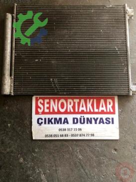 Renault Megane Klima Radyatörü 921002969R çıkma parça