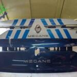 RENAULT MEGANE 4 ORİJİNAL ARKA BAGAJ BANDI (ARKA PANJUR)