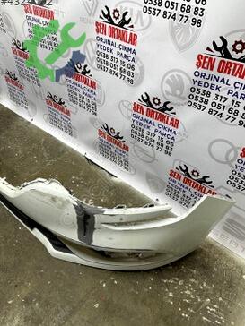 Renault Megane Ön Tampon 620223357R çıkma parça