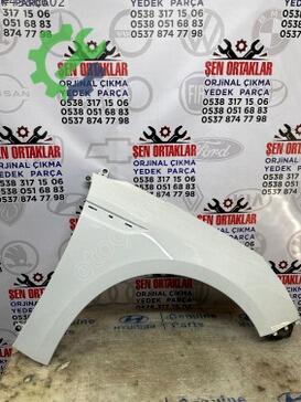 Renault Megane Sağ Çamurluk 631125412R çıkma parça