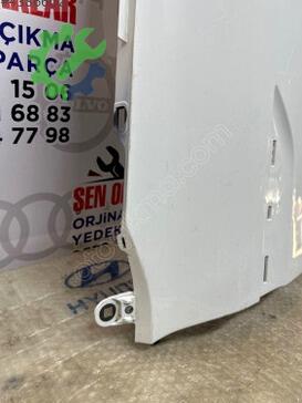 Renault Megane Sağ Çamurluk 631125412R çıkma parça