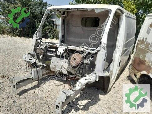 Renault Trafic Oto Teybi çıkma parça