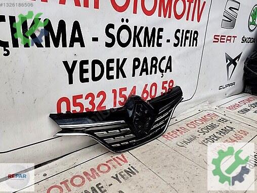 Renault Megane Ön Panjur 622566801R çıkma parça