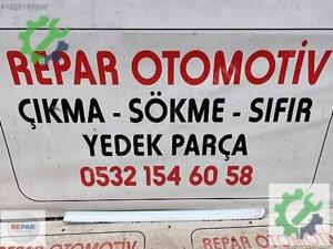 VW Passat b8 sağ ön kapı çıtası 3g0854940e orijinal çıkma