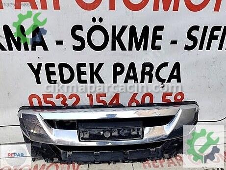 Isuzu WFR Ön Panjur çıkma parça