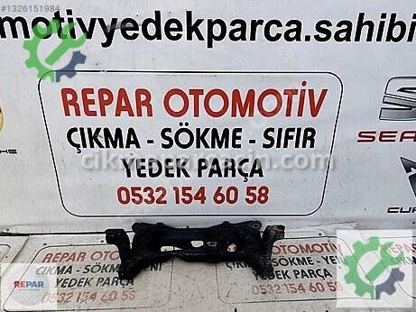 Skoda Octavia Ön Travers çıkma parça