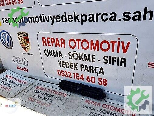 Audi A5 Panjur 8W0807663 çıkma parça