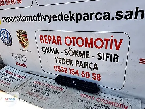 Audi A5 Panjur 8W0807663 çıkma parça