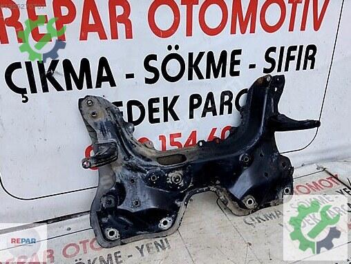 Jeep Renegade Motor Beşiği çıkma parça