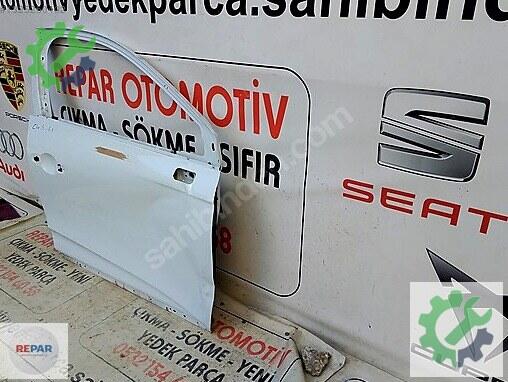 Renault Clio Sağ Ön Kapı çıkma parça