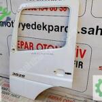 Mercedes benz axor 3029 kamyon sol ön kapı 10/15 orjinal çıkma