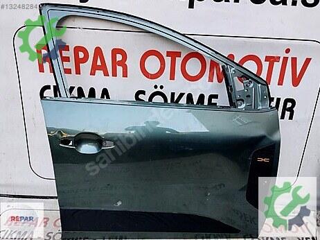 Dacia Sandero Sağ Ön Kapı çıkma parça