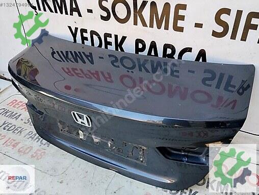 Honda City Bagaj Kapağı çıkma parça