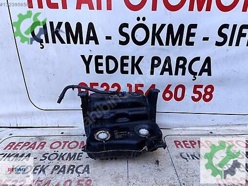 Volkswagen Passat Adblue Deposu 3Q0131877D çıkma parça