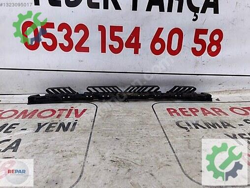 Volkswagen T-Roc Ön Panjur 2GA805706D çıkma parça