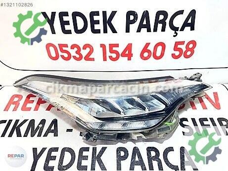 Toyota C-HR Sağ Ön Far çıkma parça