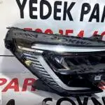 Clio 5-V İcon Sağ Ön Far orijinal çıkma 2020-2025 260104922R
