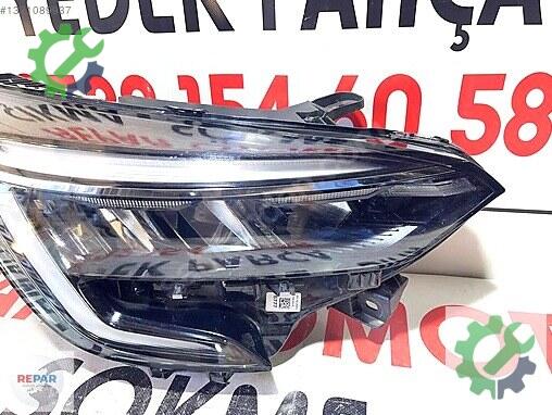 Renault Clio Sağ Ön Far 260104922R çıkma parça