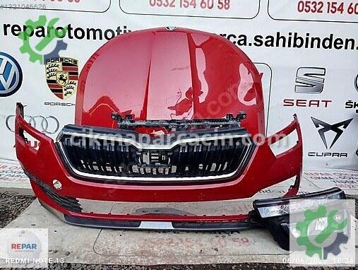 Skoda Kamiq Ön Panjur 2018-24 çıkma parça