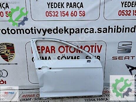 Volkswagen Passat Sağ Ön Kapı çıkma parça