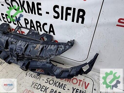 Renault Fluence Ön Panjur 620366815R çıkma parça