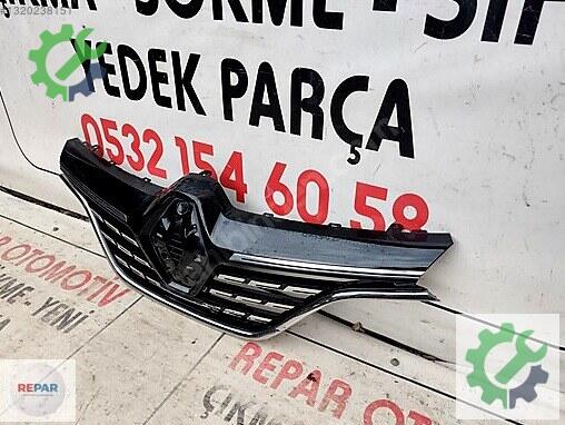Renault Megane Ön Panjur çıkma parça