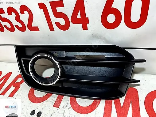 Audi A1 Sis Farı Çerçevesi 8X0807682A çıkma parça