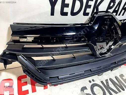 Renault Kangoo Ön Panjur 2020-25 çıkma parça
