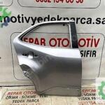 toyota yaris cross sağ arka kapı gri orijinal çıkma göçüklük