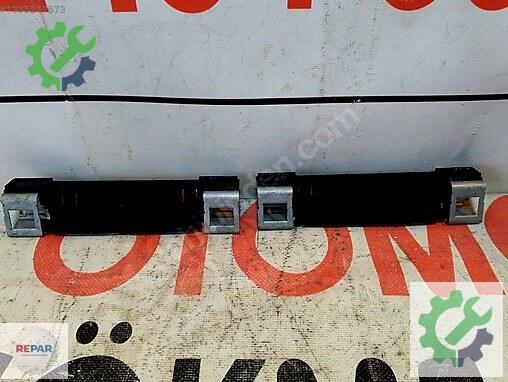 Peugeot 3008 Bakalit 9833952980 çıkma parça