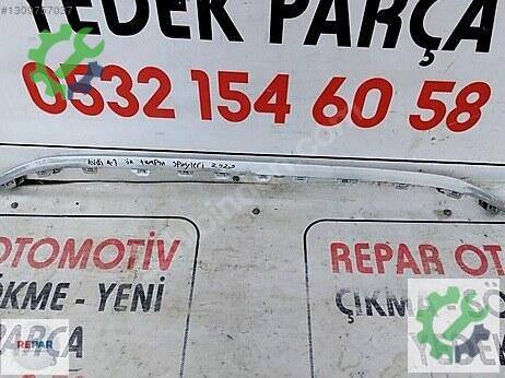 Audi A3 Ön Panjur çıkma parça