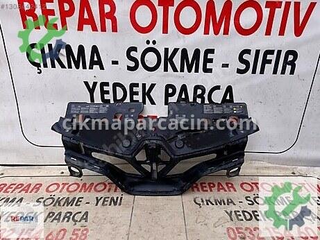 Renault Captur Ön Panjur çıkma parça