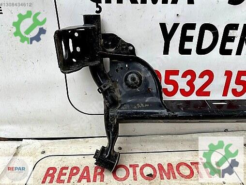Dacia Sandero Arka Dingil 555013360R çıkma parça