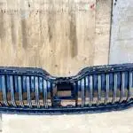 Skoda superb 2015-2019 ön panjur 3v0853653