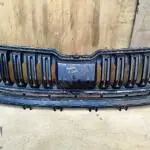 Skoda kodiaq ön panjur 565853653A