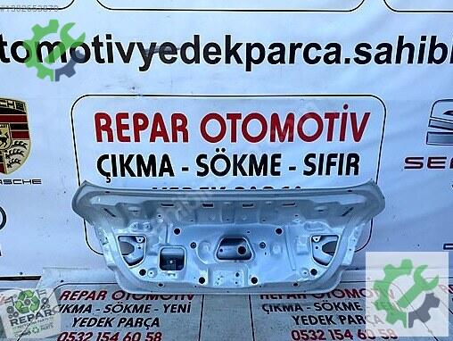 Renault Megane Bagaj Kapağı çıkma parça