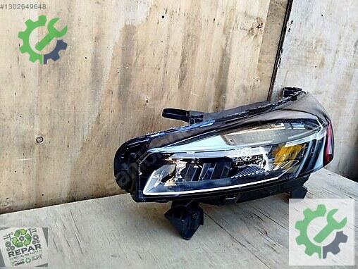 Renault Clio Sol Ön Far 260600149R çıkma parça
