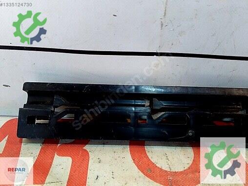 Renault Megane Bakalit 242966348R çıkma parça