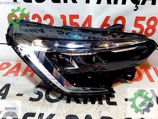 Renault Clio Sağ Ön Far 260108676R çıkma parça