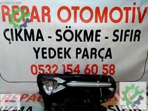 Renault Duster 2024-2025 Sağ Ön Far 260100444R Orijinal çıkma