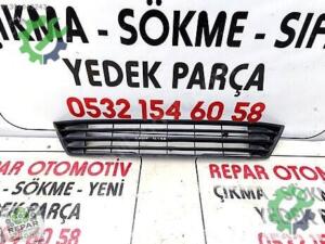 Volkswagen Caddy Tampon Orta Izgara 2015 – 20 orijinal 2K5853677